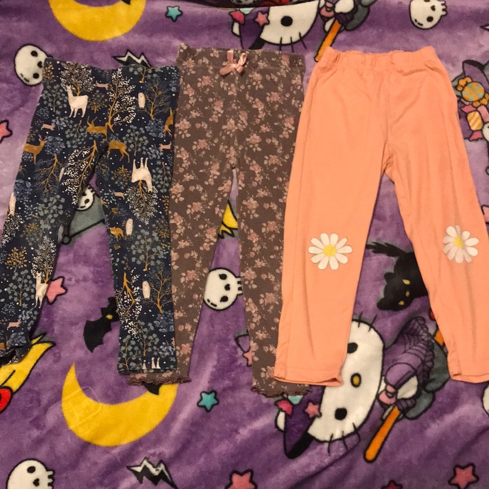 Lot of 3 toddler pants, 3T